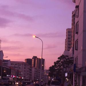 白嫩小脚老师玉足足h交视频
